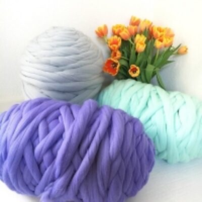 resources of Hot Sale Super Soft Comfortable Wool Yarn exporters
