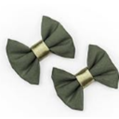 Hairclips Set Of Two Pieces 22 Exporters, Wholesaler & Manufacturer | Globaltradeplaza.com
