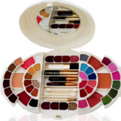 resources of Make Up Kit exporters