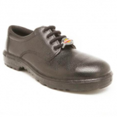 Safety Shoe Exporters, Wholesaler & Manufacturer | Globaltradeplaza.com