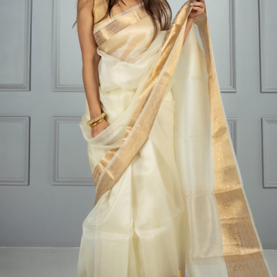 *Banarasi bridal dyable kora soft shiny and silk  saree*  *standared pallu & blouse*  *double  zari work*  *  *full handstock*  * Exporters, Wholesaler & Manufacturer | Globaltradeplaza.com