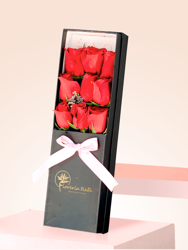 CAJA DE 9 ROSAS REAL