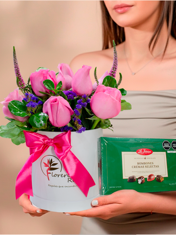 BOX DE ROSAS + BOMBONES