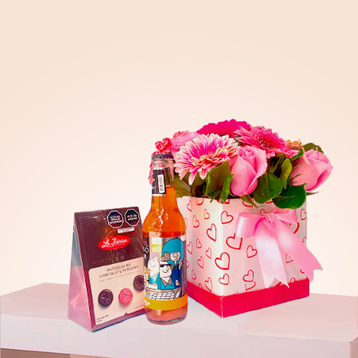 ROSAS Y GERBERAS + CHOCOLATE Y BEBIDА
