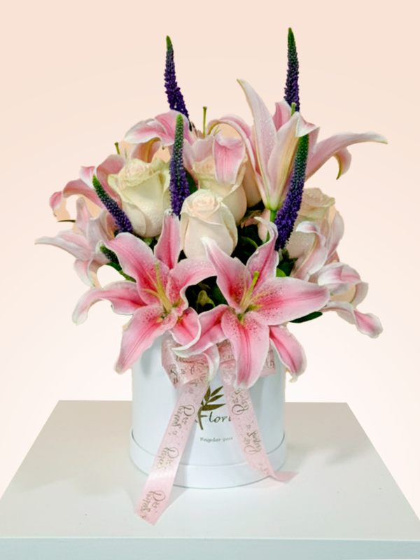 LILUM Y ROSAS EN BOX