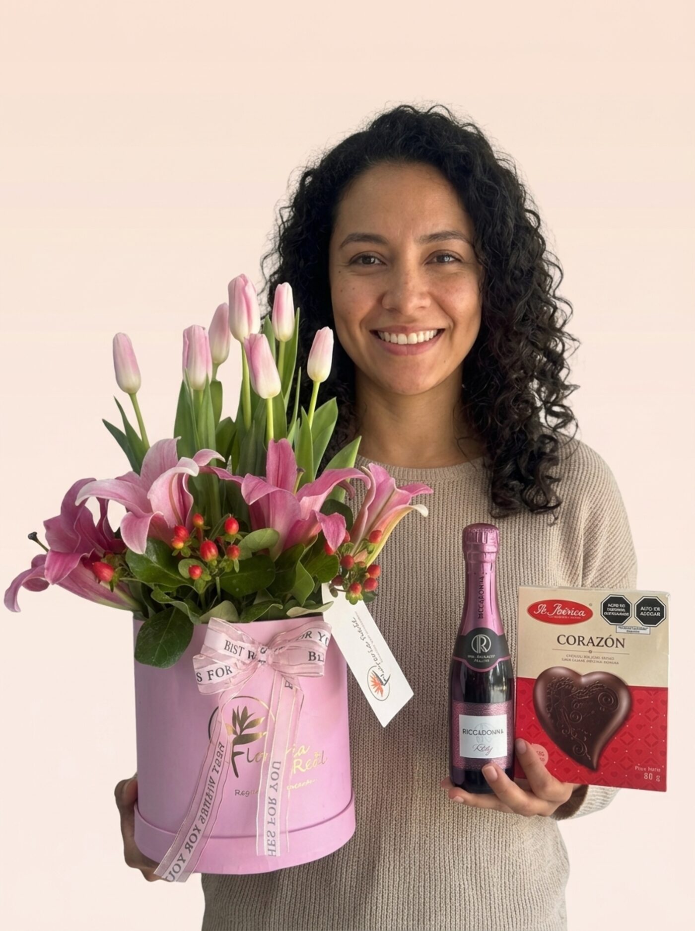 Box Rosado de Tulipanes con Chocolates y Riccadonna Ruby