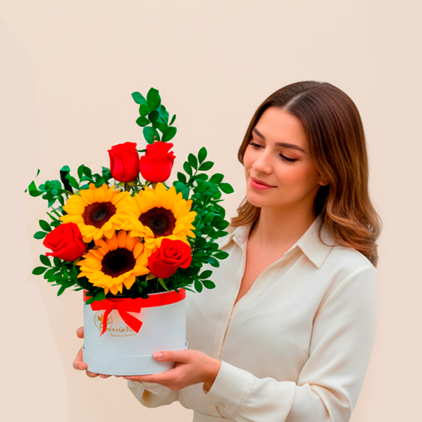 Radiancia de Amor: Box de Girasoles y Rosas – Envío de Flores a Domicilio en Arequipa