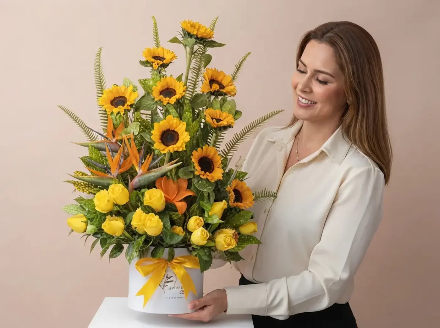 Box de 12 Girasoles y Rosas Amarillas – Envío de Flores a Domicilio en Arequipa