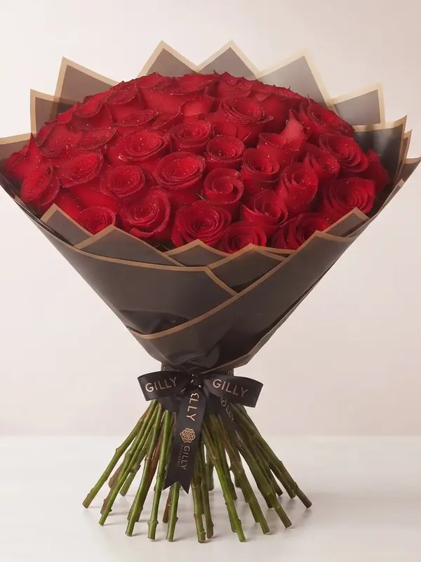 Ramo de Rosas Rojas – Envío de Flores a Domicilio en Arequipa