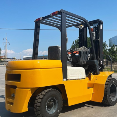 resources of 4-ton two-wheel drive off-road diesel forklift exporters