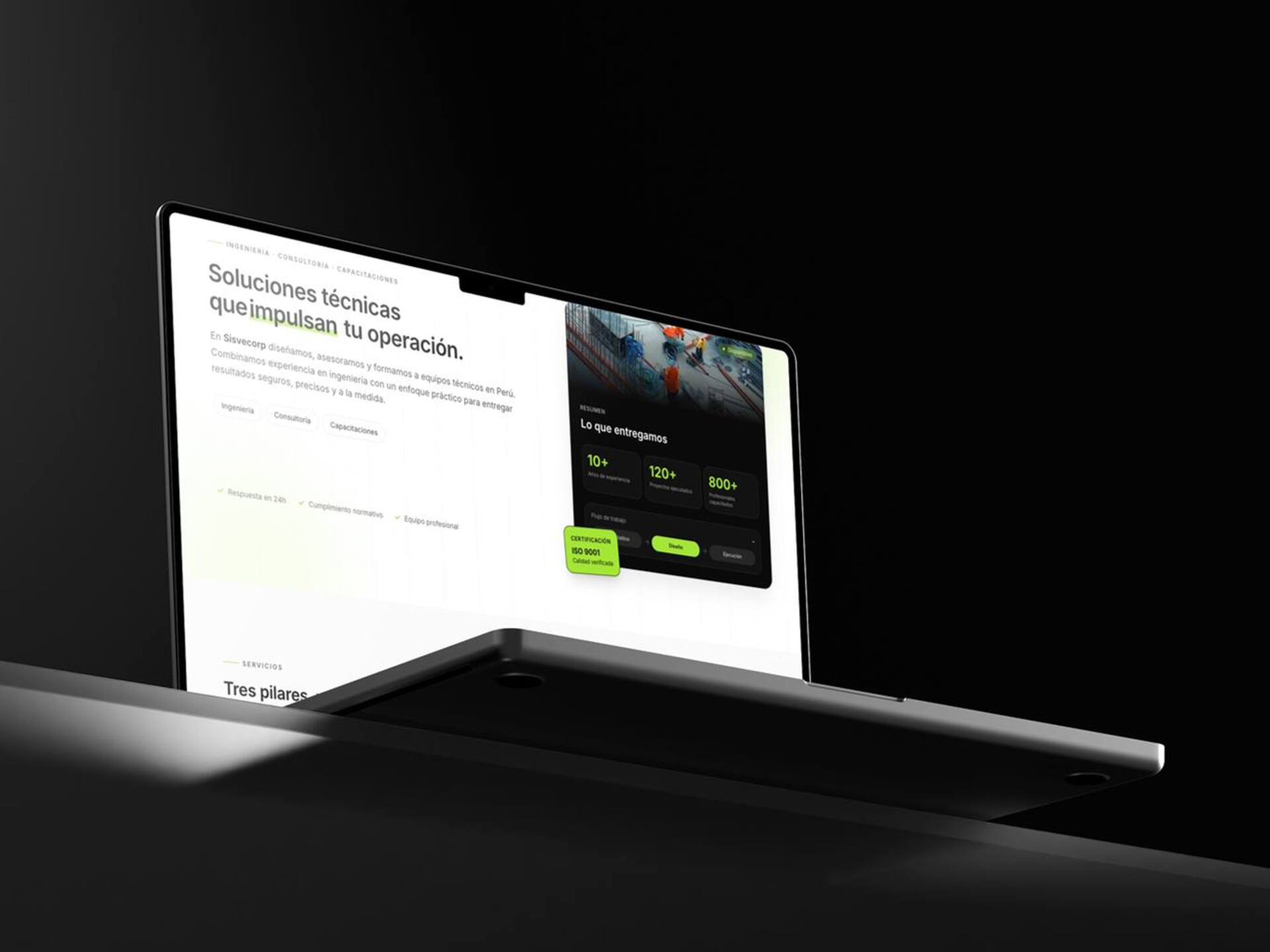 Sisvecorp: diseño web para hacer visible su capacidad técnica / Room Estudio Creativo