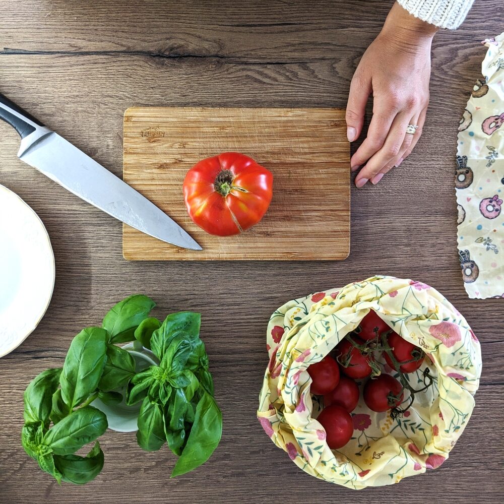 Méhviaszos tasak - L, Virágok, 1 db